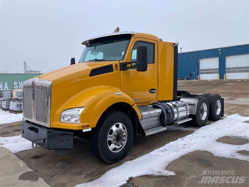 Kenworth T880 曳引機組件