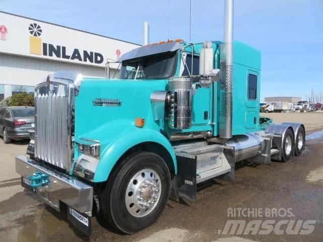 Kenworth W900 曳引機組件