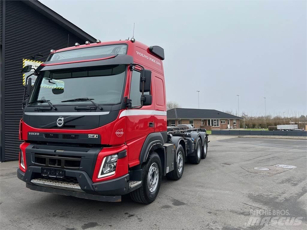 Volvo FMX540 Globe 起重可拆卸式卡車