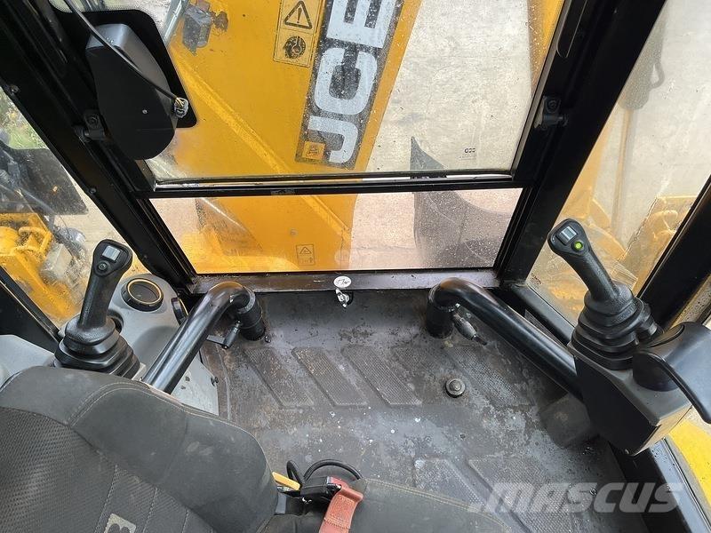 JCB 3CX Compact 履帶式 挖土機/掘鑿機/挖掘機