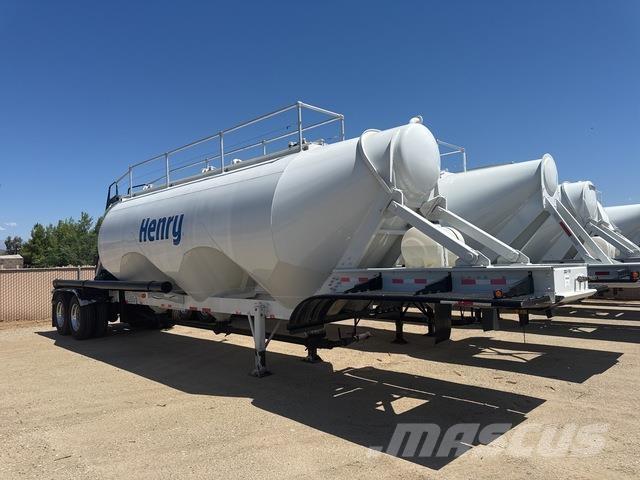  Aldura 1040CF 其他拖車