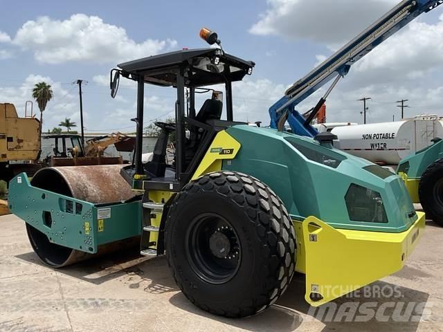 Ammann ARS 110 單輪滾壓機