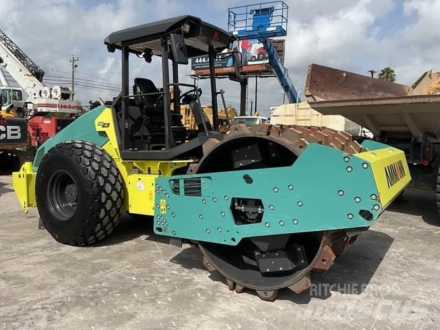 Ammann ARS 110 單輪滾壓機