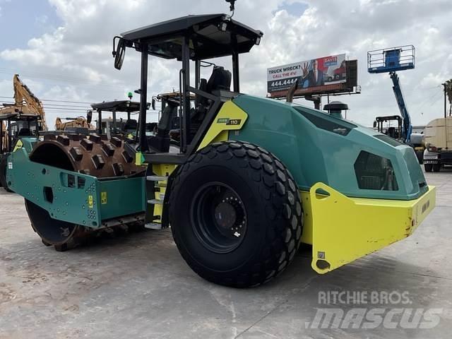 Ammann ARS 110 單輪滾壓機
