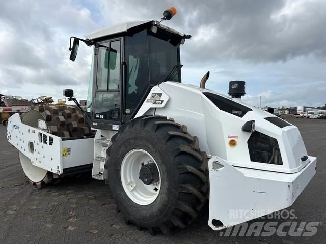Ammann ARS 130 單輪滾壓機