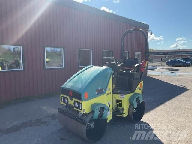 Ammann ARX20-2 雙輪滾壓機