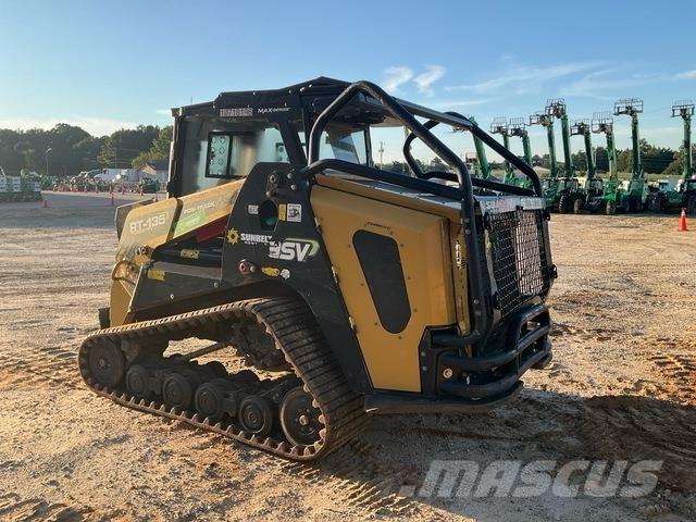 ASV RT135 滑移轉向裝載機