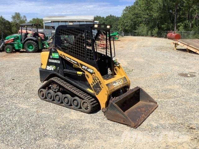 ASV RT25 滑移轉向裝載機
