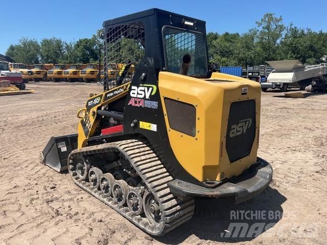 ASV RT50 滑移轉向裝載機