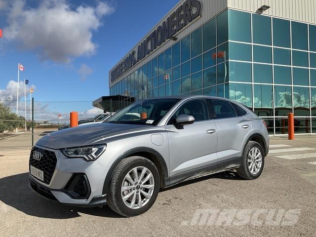 Audi Q3 汽車
