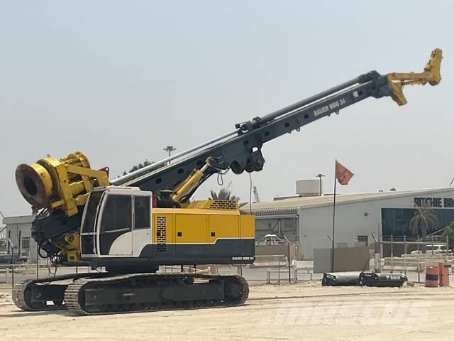 Bauer MBG24 重型鑽孔機