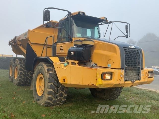 Bell B50D 鉸接式起吊車
