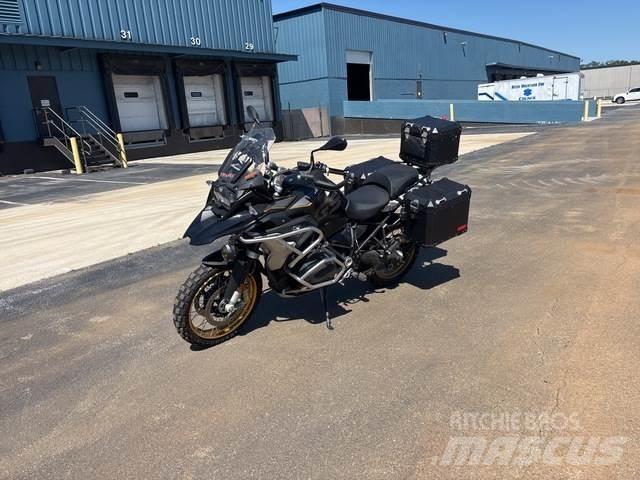 BMW R1250 全地形車