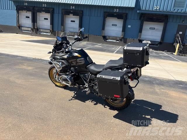 BMW R1250 全地形車