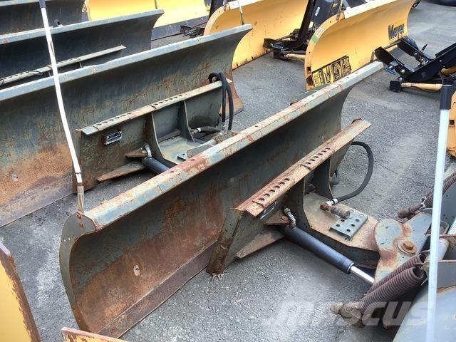 Bobcat  其他