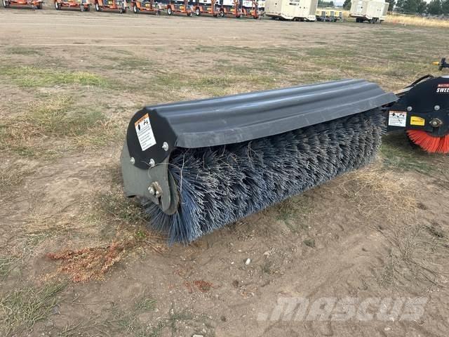 Bobcat  掃倉機