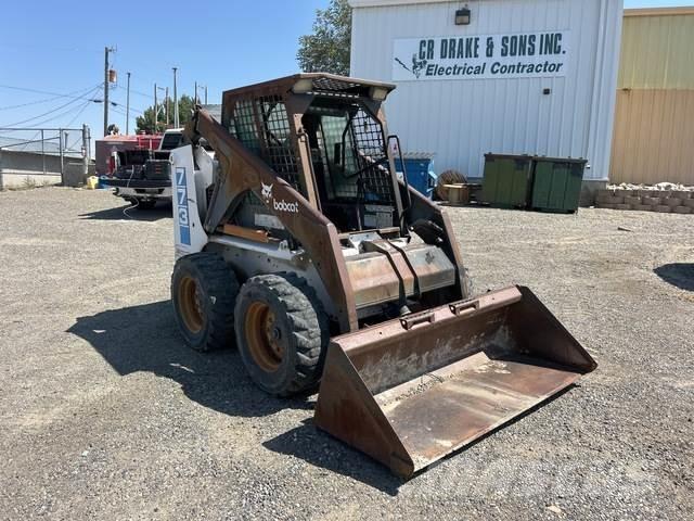 Bobcat 773 滑移轉向裝載機