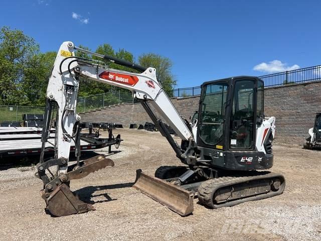 Bobcat E42 履帶式 挖土機/掘鑿機/挖掘機