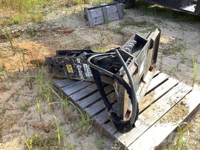 Bobcat NB160 鐵鎚/碎石機