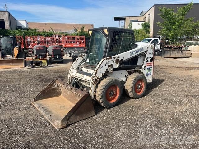 Bobcat S150 滑移轉向裝載機