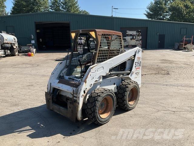 Bobcat S150 滑移轉向裝載機