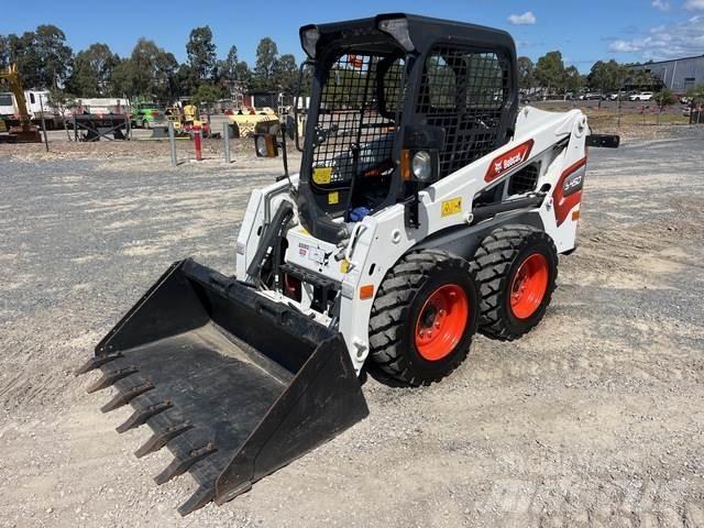Bobcat S450 滑移轉向裝載機