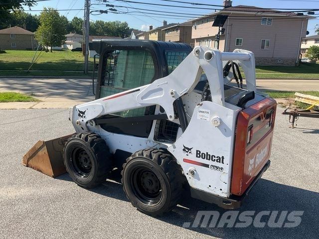 Bobcat S530 滑移轉向裝載機