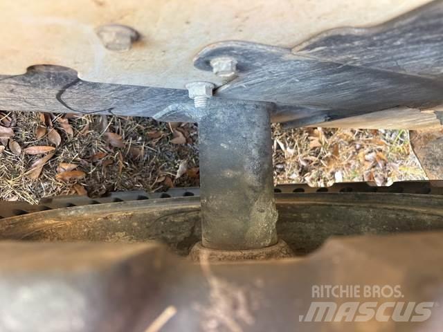 Bobcat S550 滑移轉向裝載機