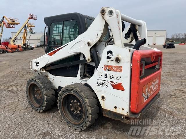 Bobcat S570 滑移轉向裝載機