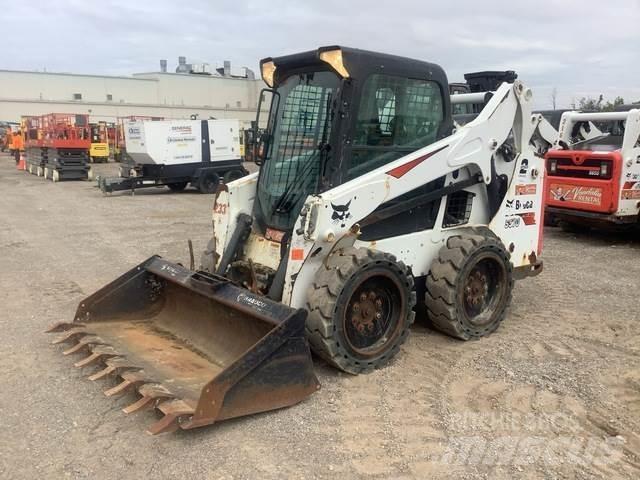 Bobcat S570 滑移轉向裝載機