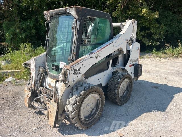 Bobcat S570 滑移轉向裝載機