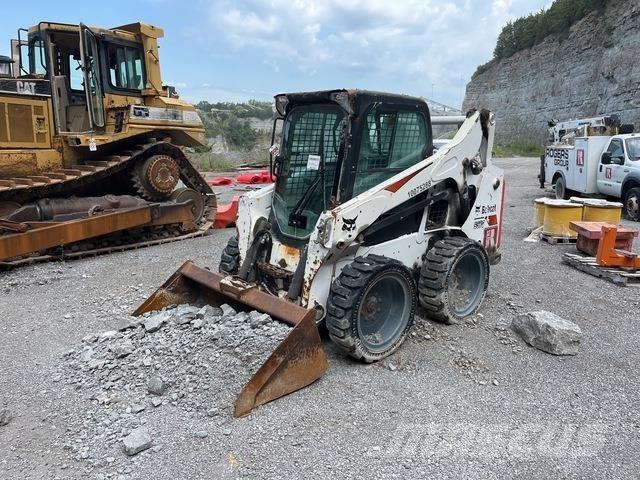 Bobcat S570 滑移轉向裝載機