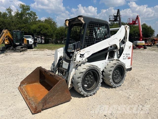 Bobcat S570 滑移轉向裝載機