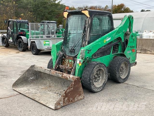 Bobcat S570 滑移轉向裝載機