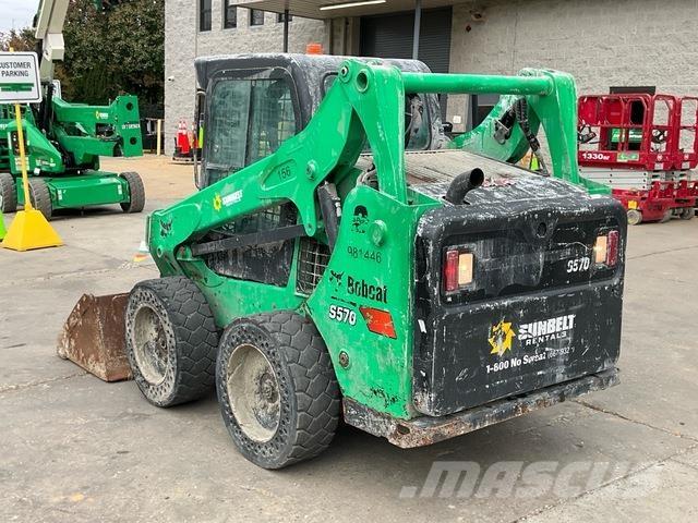 Bobcat S570 滑移轉向裝載機