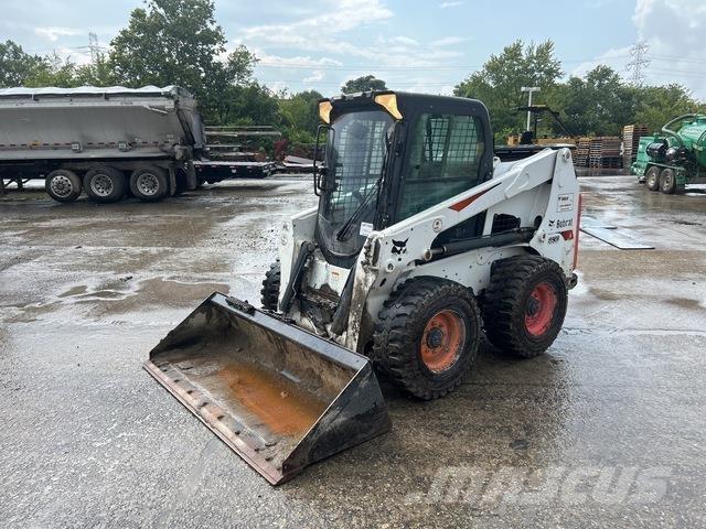 Bobcat S630 滑移轉向裝載機