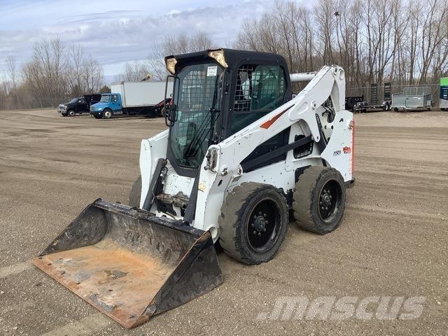 Bobcat S650 滑移轉向裝載機