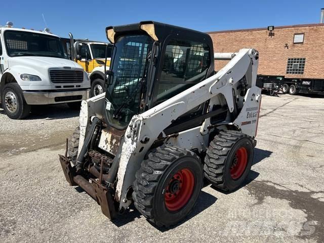Bobcat S650 滑移轉向裝載機
