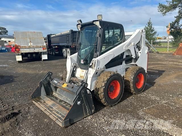 Bobcat S650 滑移轉向裝載機