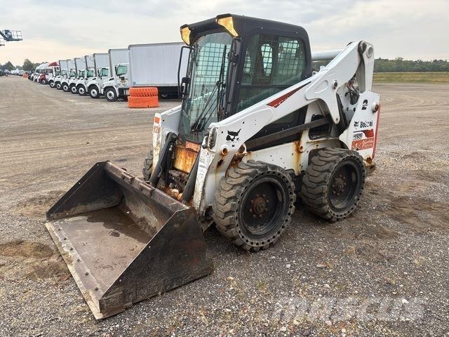 Bobcat S650 滑移轉向裝載機