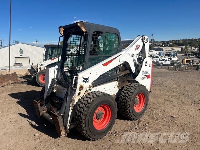 Bobcat S650 滑移轉向裝載機