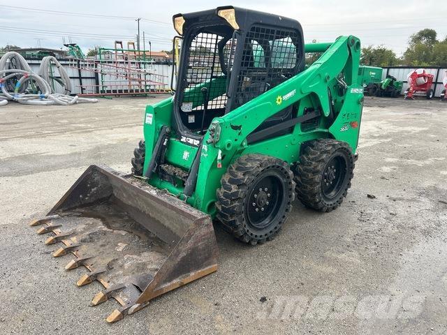Bobcat S650 滑移轉向裝載機