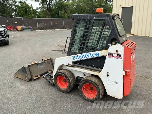 Bobcat S70 滑移轉向裝載機