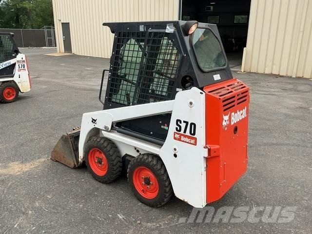 Bobcat S70 滑移轉向裝載機