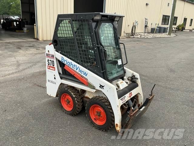 Bobcat S70 滑移轉向裝載機
