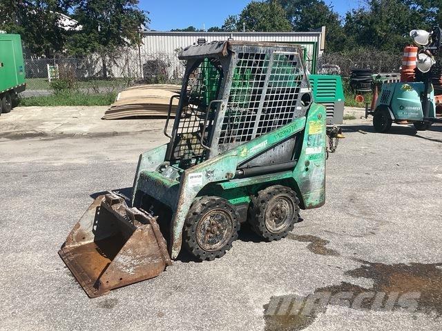 Bobcat S70 滑移轉向裝載機