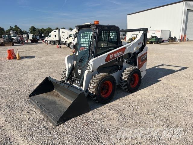 Bobcat S76 滑移轉向裝載機