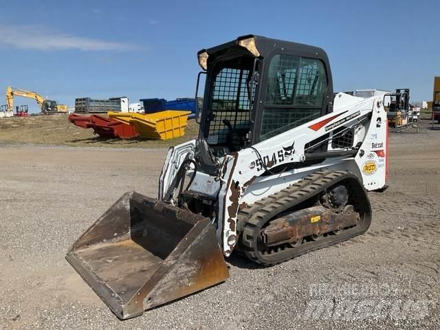 Bobcat T450 滑移轉向裝載機