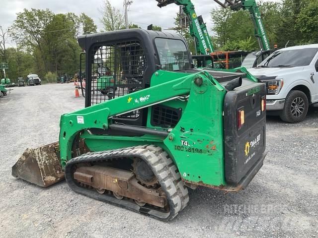 Bobcat T450 滑移轉向裝載機