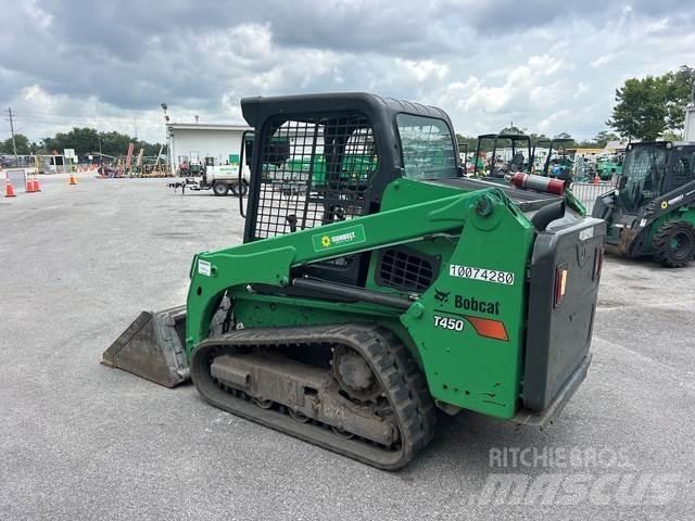 Bobcat T450 滑移轉向裝載機